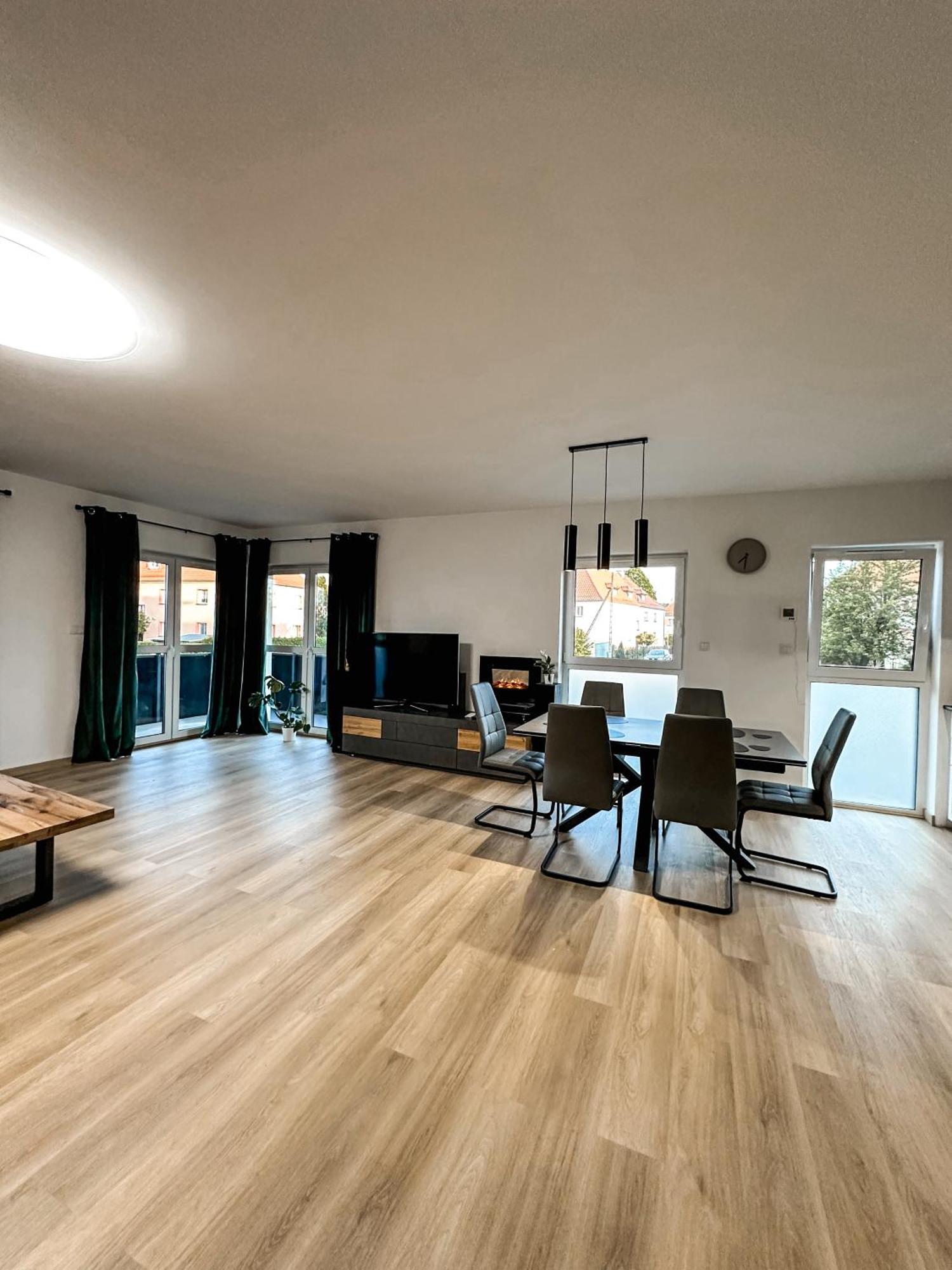 Apartament Wierzbowy Jelenia Gora Exterior photo